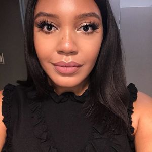 Meet your Posher, Briana